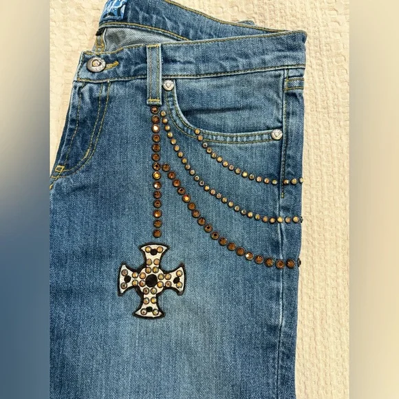 Kippys Women’s 27x31 Boot-Cut Jeans with Cross Detail & Swarovski Crystals - Picture 3 of 13